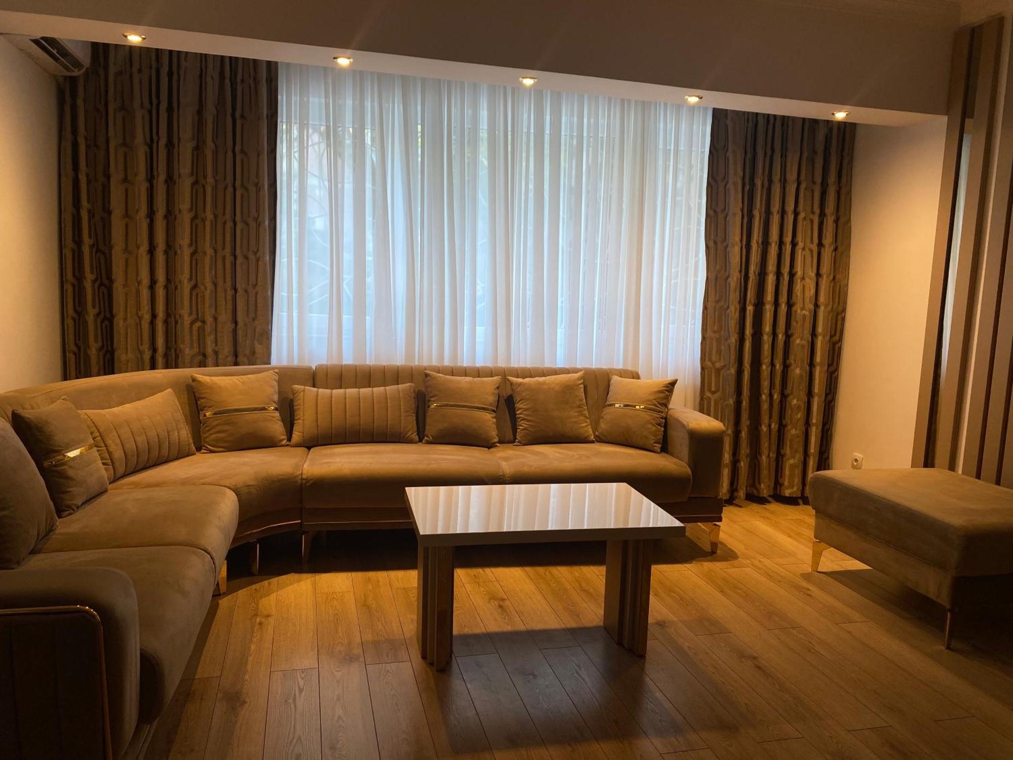Elegant Suite - Titan Park Бухарест Экстерьер фото